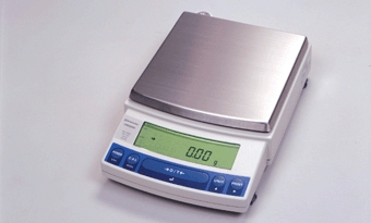 日本島津電子天平UW8200S